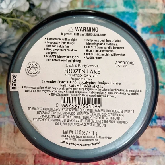 ‼️SOLD‼️Bath and body works bbw frozen lake 3 wick candle - Picture 5 of 5